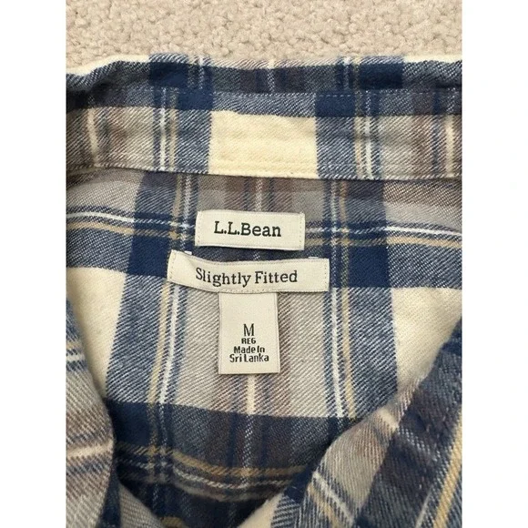 L.L.Bean Men's Scotch Plaid Flannel Pearl Snap Slightly Fitted Size Med - Picture 2 of 6